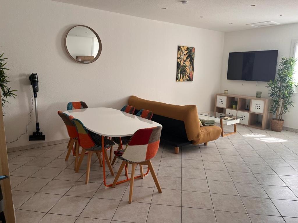 Le Mini Loft Familial Apartment Carqueiranne Ngoại thất bức ảnh